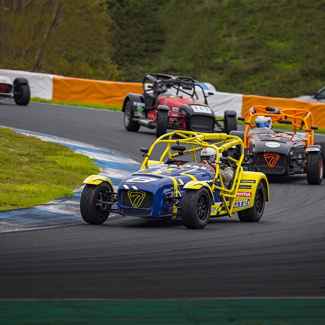 Compétition Caterham sur le circuit Valencia